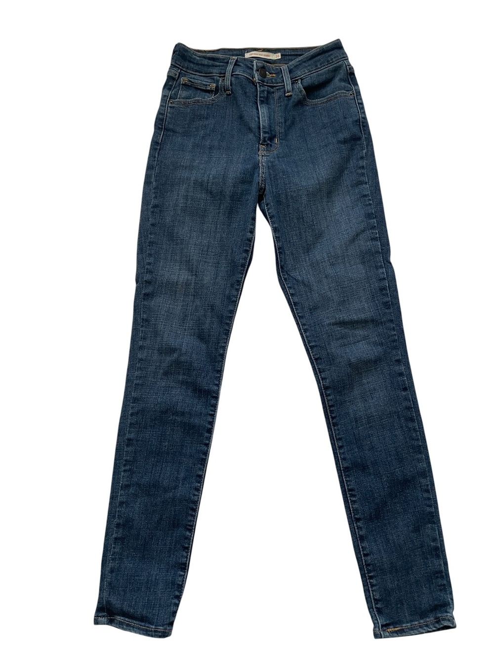 Levi's Dark Indigo Women's Skinny Jeans 
Size 26